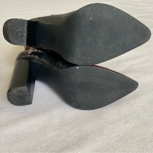 Liliana Rosana-3 Western Boots - Picture 11 of 12